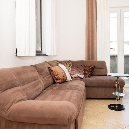 Apartman Mira I Denis Supetarska Draga Exterior photo