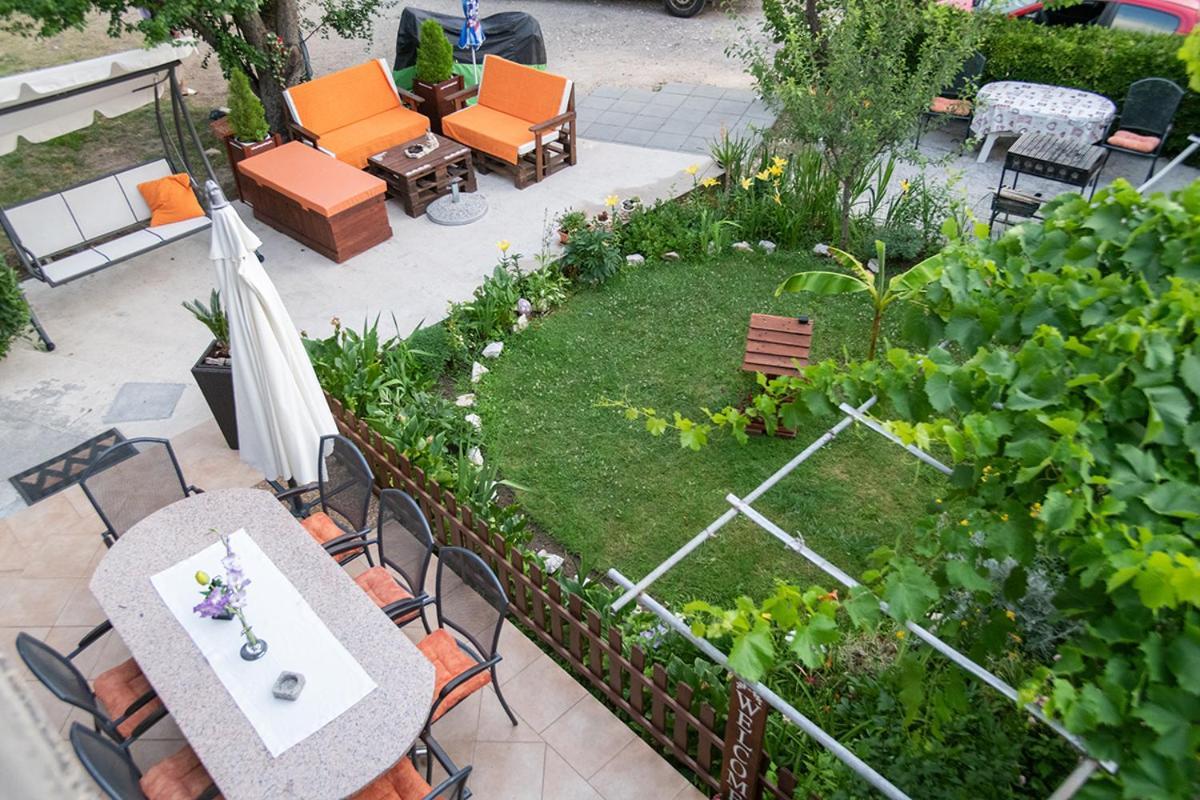 Apartman Mira I Denis Supetarska Draga Exterior photo